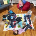 HASBRO-Gra-Planszowa-Rodzinna-TWISTER-ULTIMATE-Wieksza-Mata-B8165-Typ-Podstawa.jpg