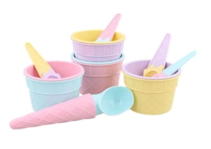 pucharki pojemniczki  na lody z łyżeczkami 9 części