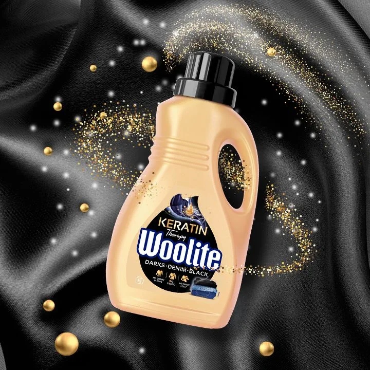 Woolite Płyn do prania czarnych tkanin jeansów Dark Keratin 3,6L – zdjęcie 3 z 3