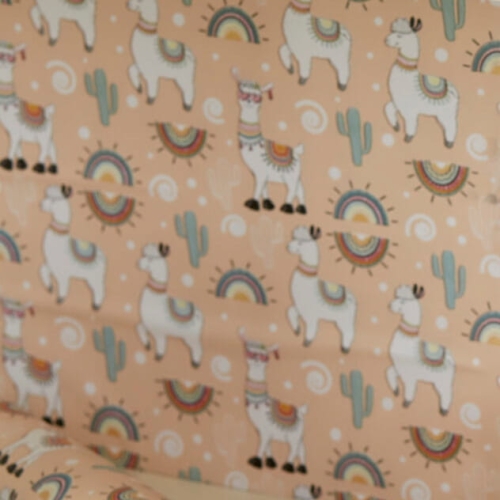 Dekoracyjna okleina na meble 67,5x200 cm Smukee Lama.jpg