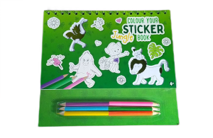 Kolorowanka z naklejkami i kredkami dżungla 4+